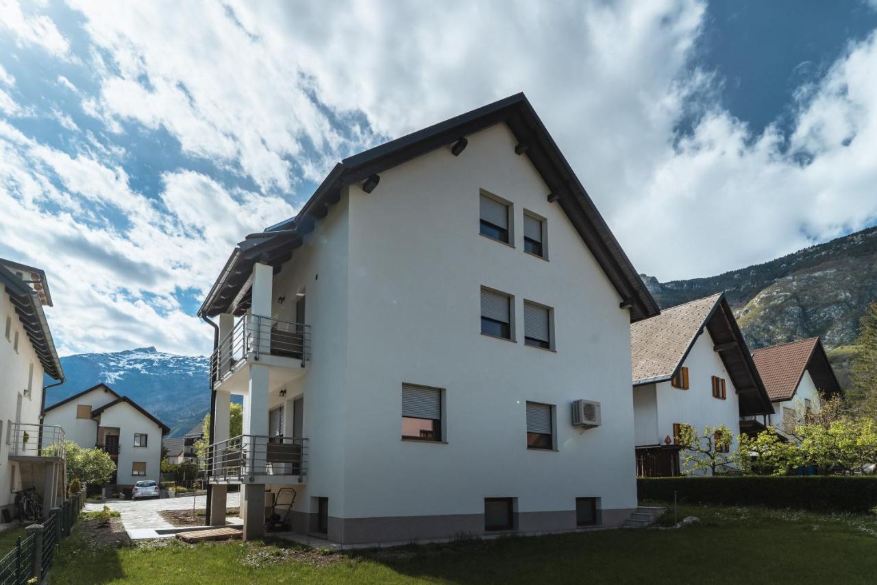Julian Manor Apartments Bovec Exterior foto