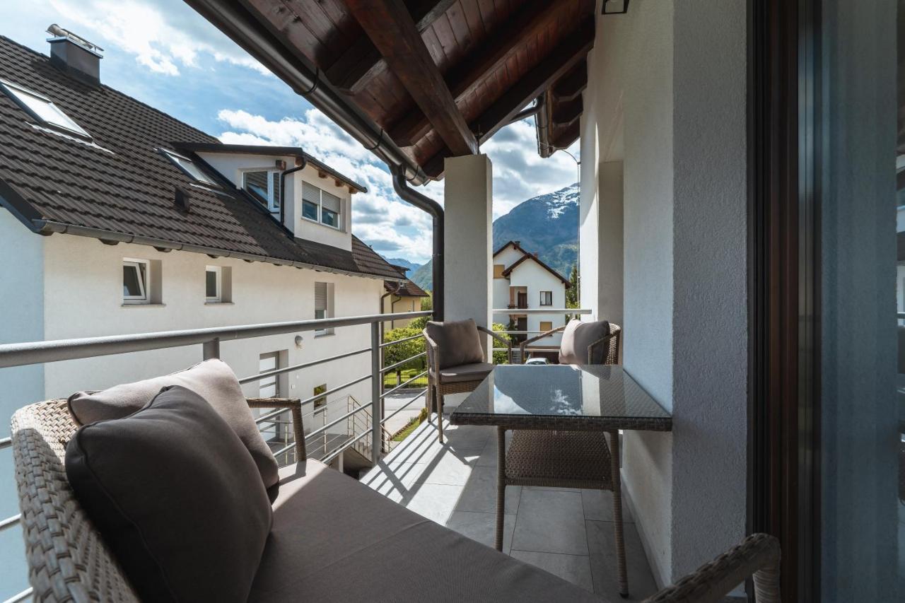 Julian Manor Apartments Bovec Exterior foto